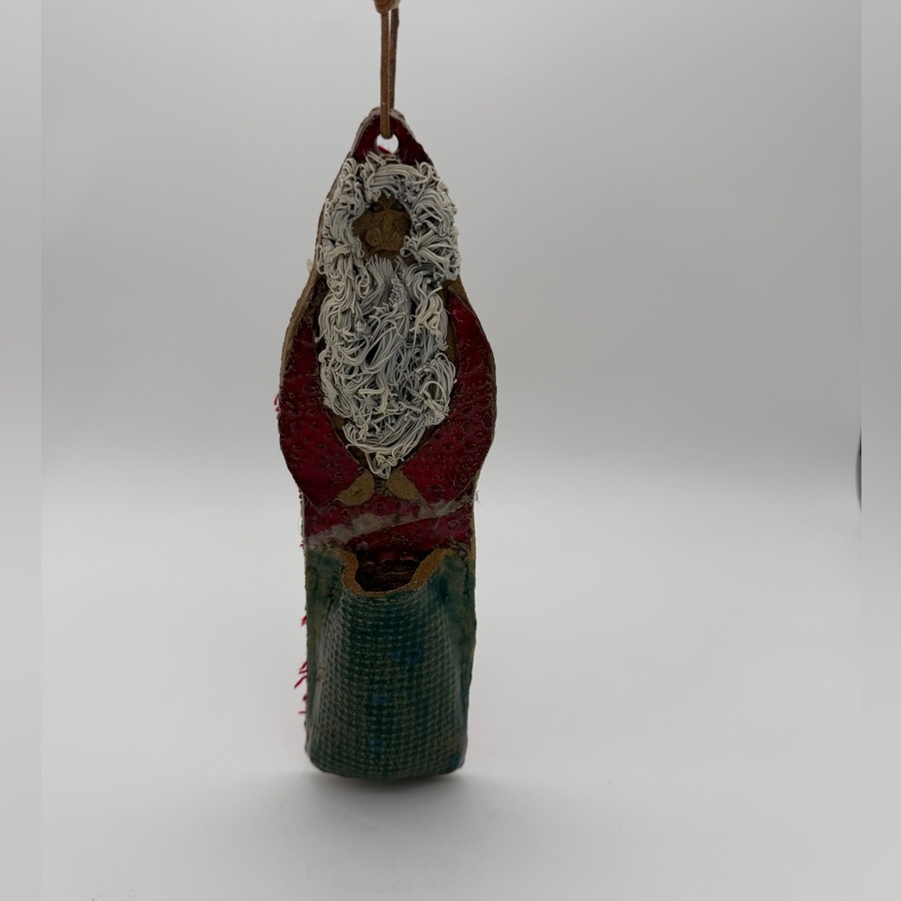 Folk Art Santa Claus Wall Pocket With Spaghetti Beared & Santa Bag Pottery Vtg.